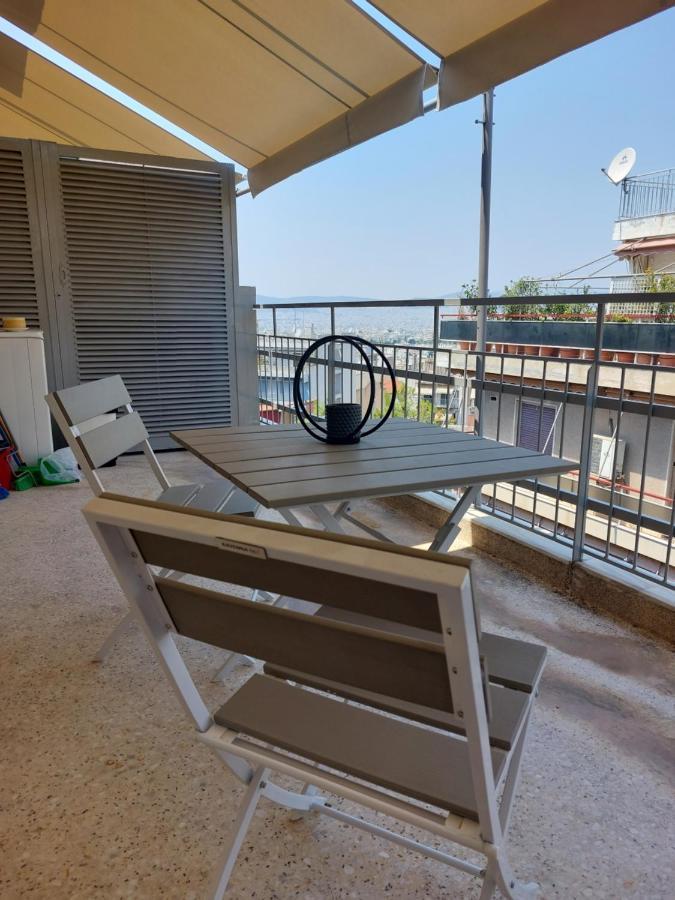 Όμορφο ρετιρέ στον Λυκαβηττό με θέα την Αθήνα. Διαμέρισμα Εξωτερικό φωτογραφία